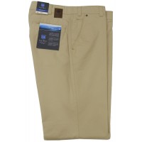 Trousers with great comfort stretch from 98% cotton 2% Elastan